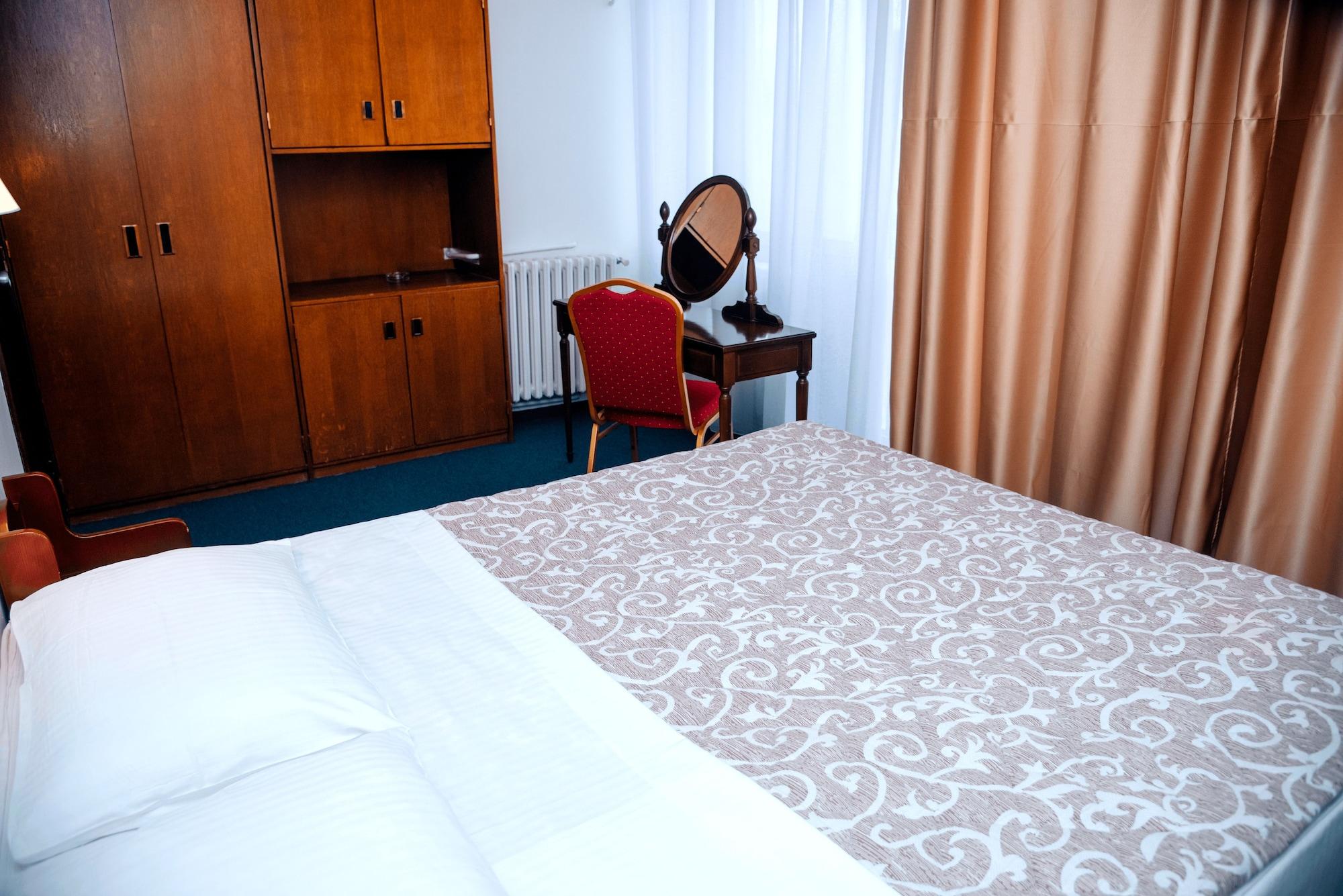 בלגרד Hotel Slavija מראה חיצוני תמונה