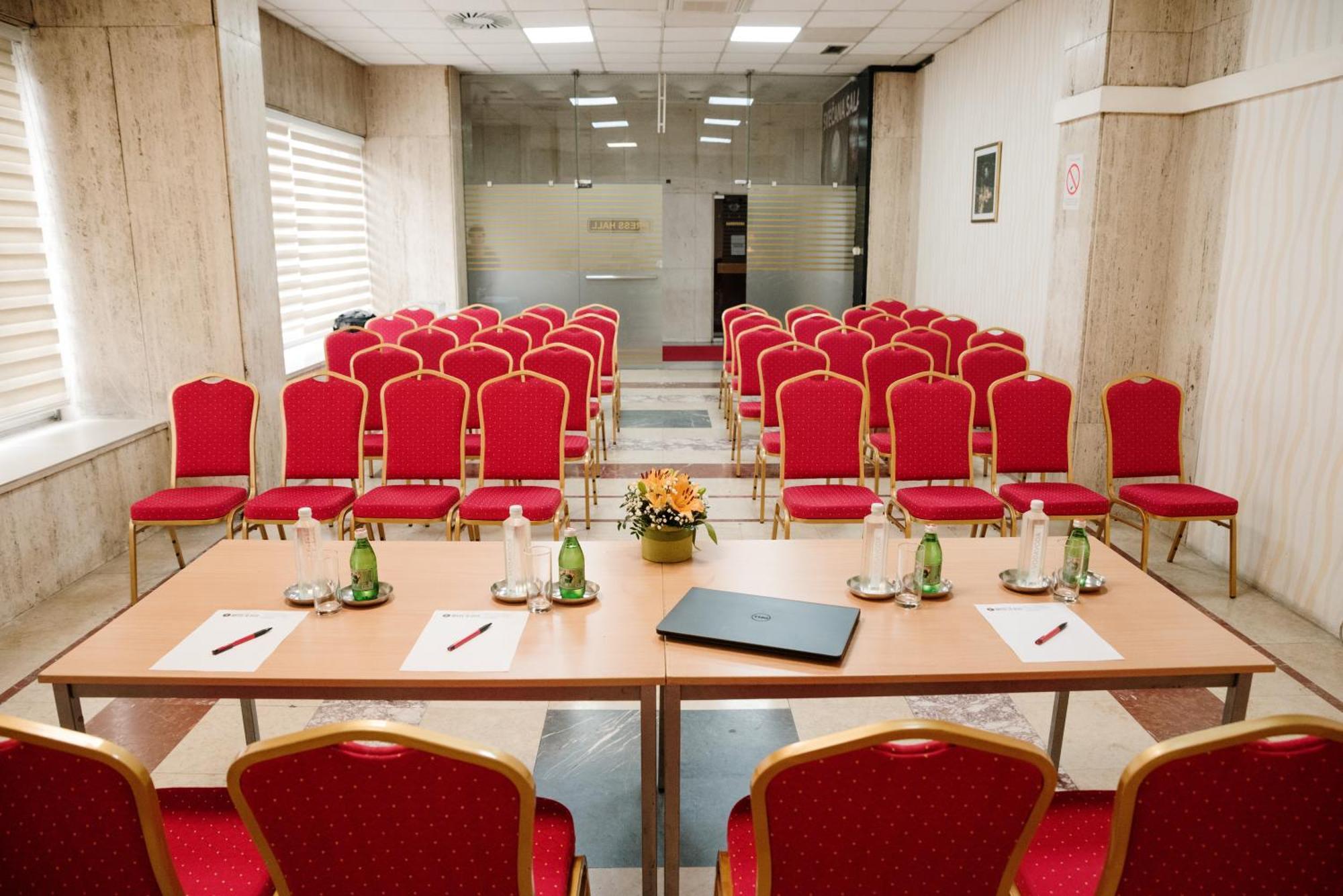 בלגרד Hotel Slavija מראה חיצוני תמונה